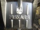 Автомобильный совок для снега Fiskars (141020)
